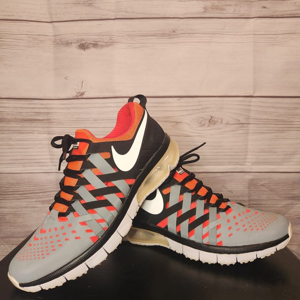 Nike Mens Fingertrap Running Shoes Size 10.5